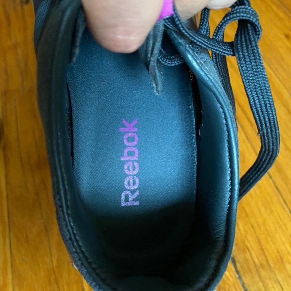 Training Reeboks - Picture 9 of 10